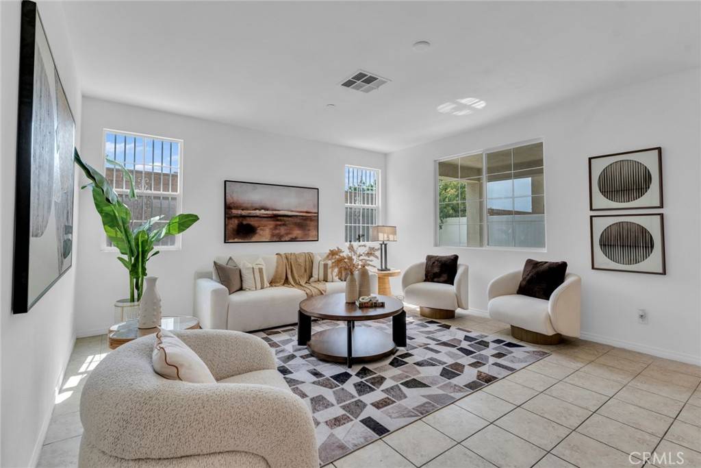 Ontario, CA 91762,2957 S Via Belamaria