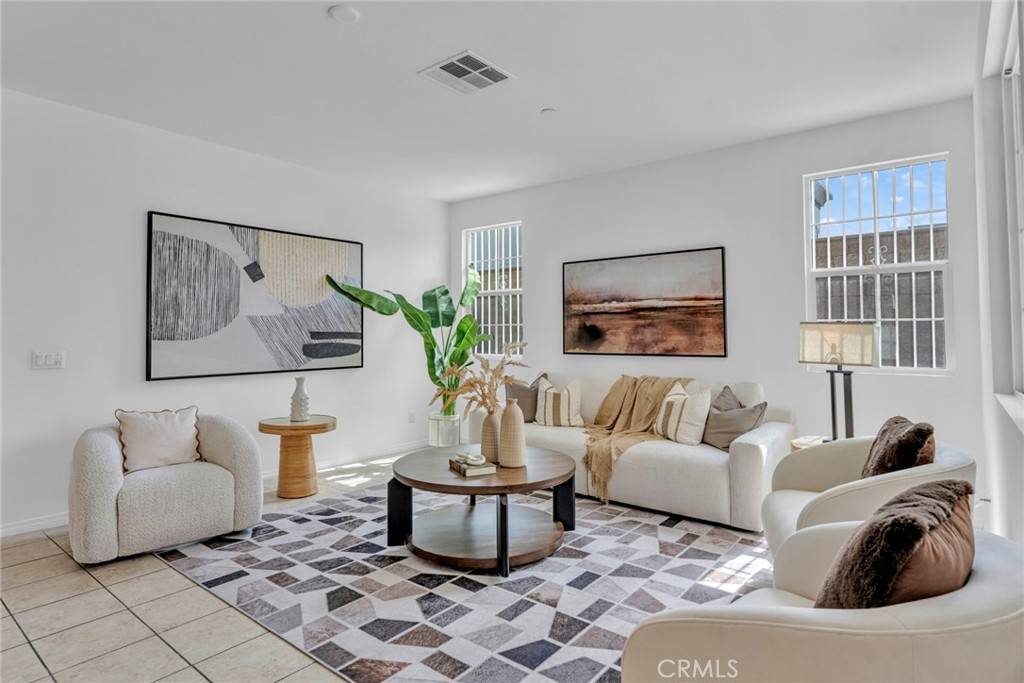 Ontario, CA 91762,2957 S Via Belamaria