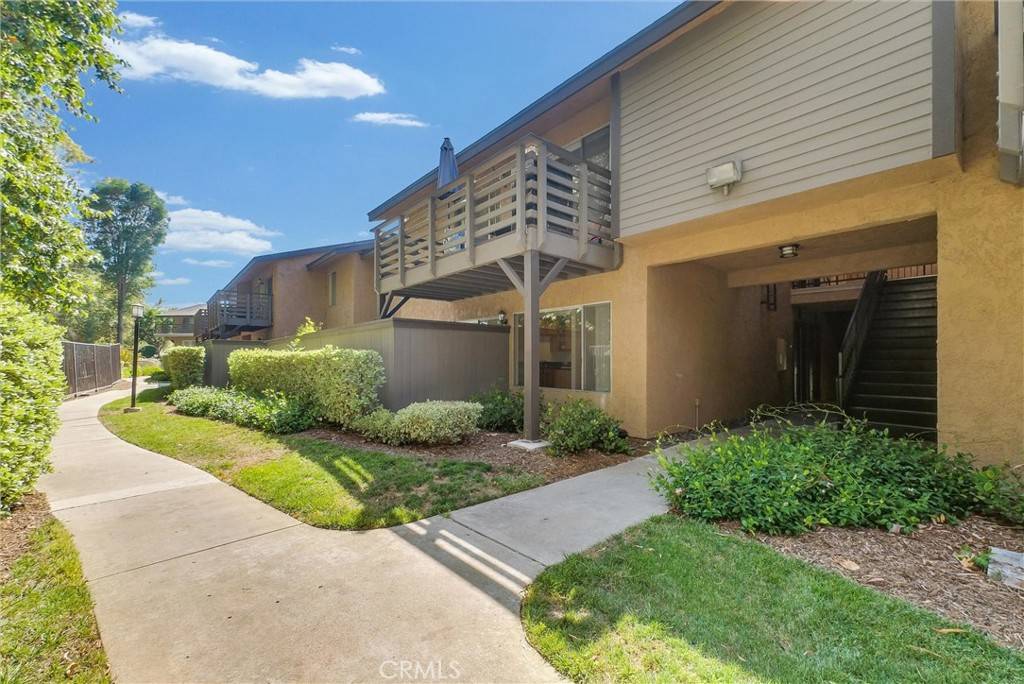 1480 W Lambert RD #301, La Habra, CA 90631