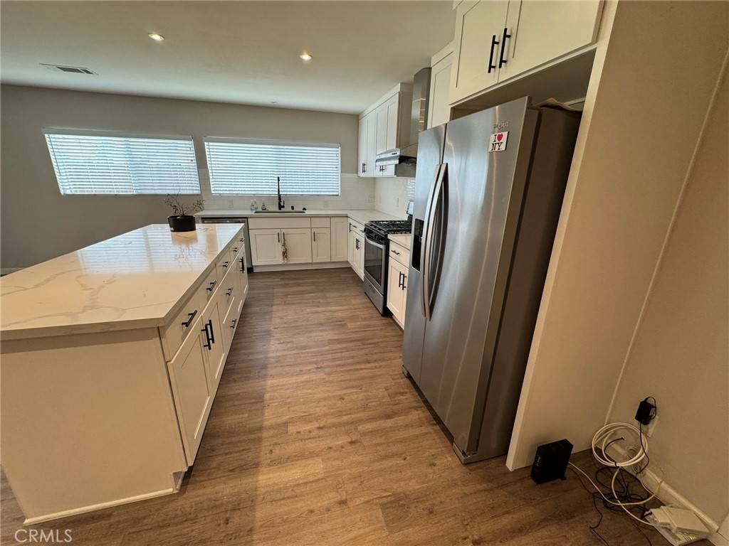 Diamond Bar, CA 91789,1039 Adel AVE