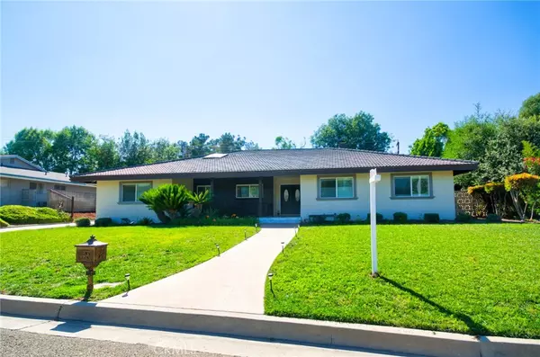 West Covina, CA 91791,417 S Charvers AVE