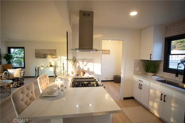 Vista, CA 92083,1860 Watson WAY