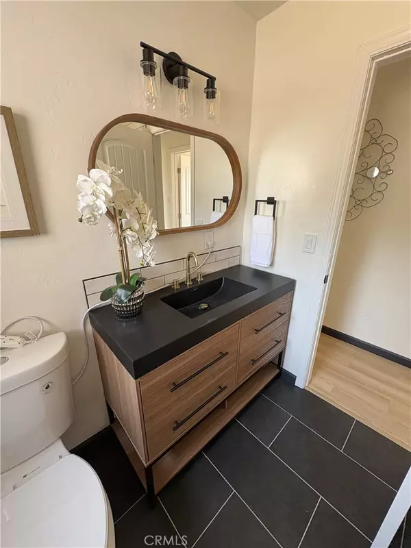 Vista, CA 92083,1860 Watson WAY