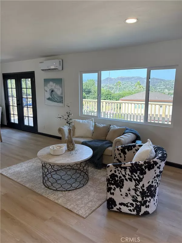 Vista, CA 92083,1860 Watson WAY