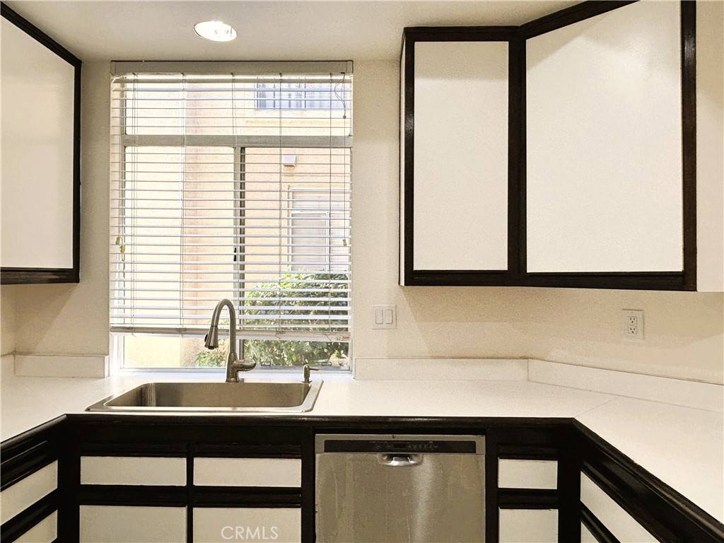 Corona, CA 92882,3100 Puesta Del Sol CT #103