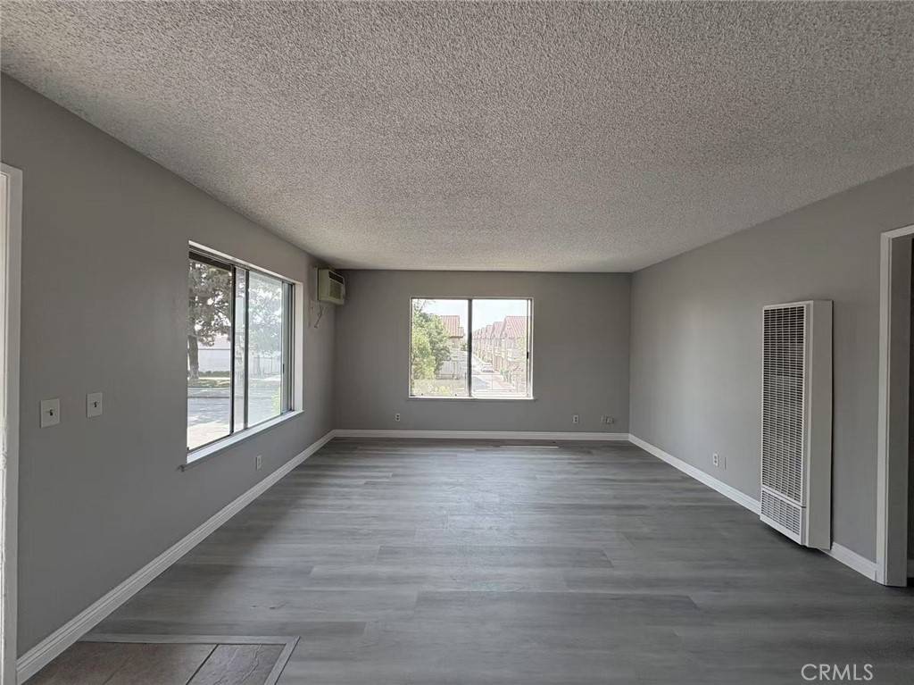 Montebello, CA 90640,860 S Greenwood AVE #B