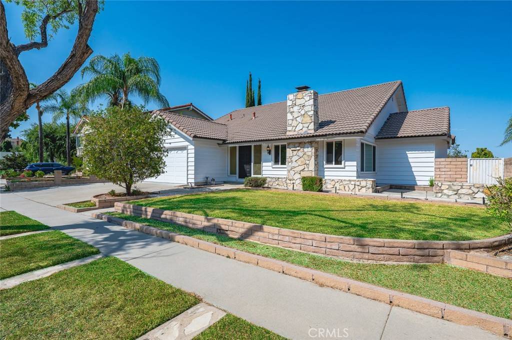 2330 Donosa DR, Rowland Heights, CA 91748