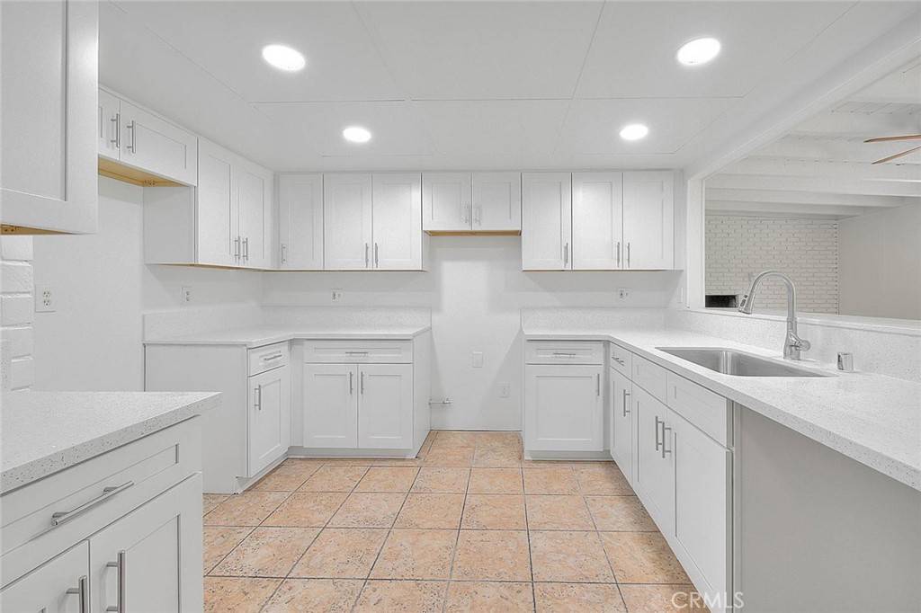 Diamond Bar, CA 91765,518 N Platina DR