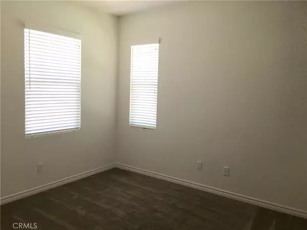 Yorba Linda, CA 92886,18084 Burke LN