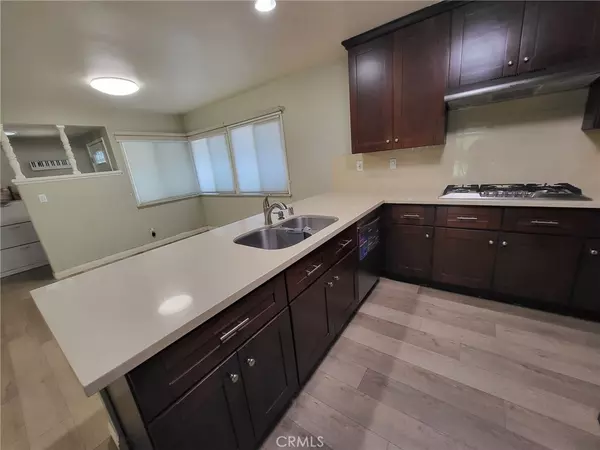 Diamond Bar, CA 91765,23625 Palomino DR