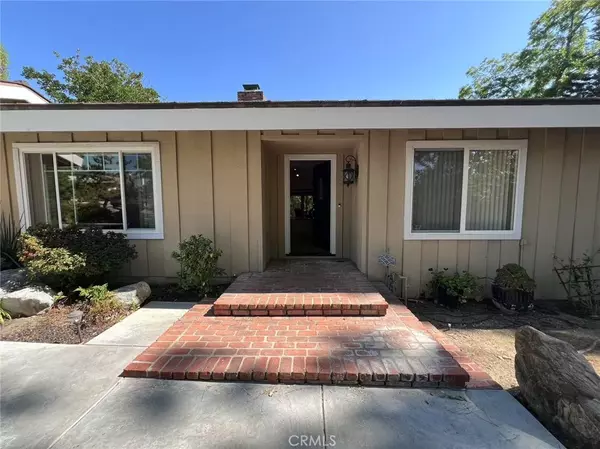 Yorba Linda, CA 92886,18992 Villa TER