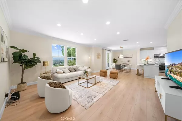 Diamond Bar, CA 91765,933 Terrace LN W #7