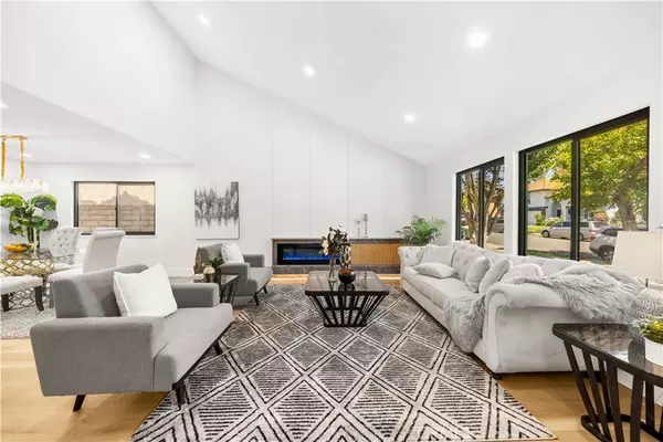 Lake Forest, CA 92630,25011 Mammoth CIR
