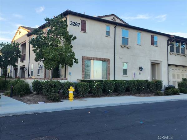 3287 E Wild Horse Privado #13, Ontario, CA 91762
