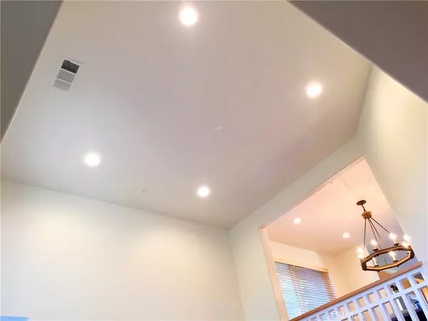 Huntington Beach, CA 92648,7543 Quiet Cove CIR