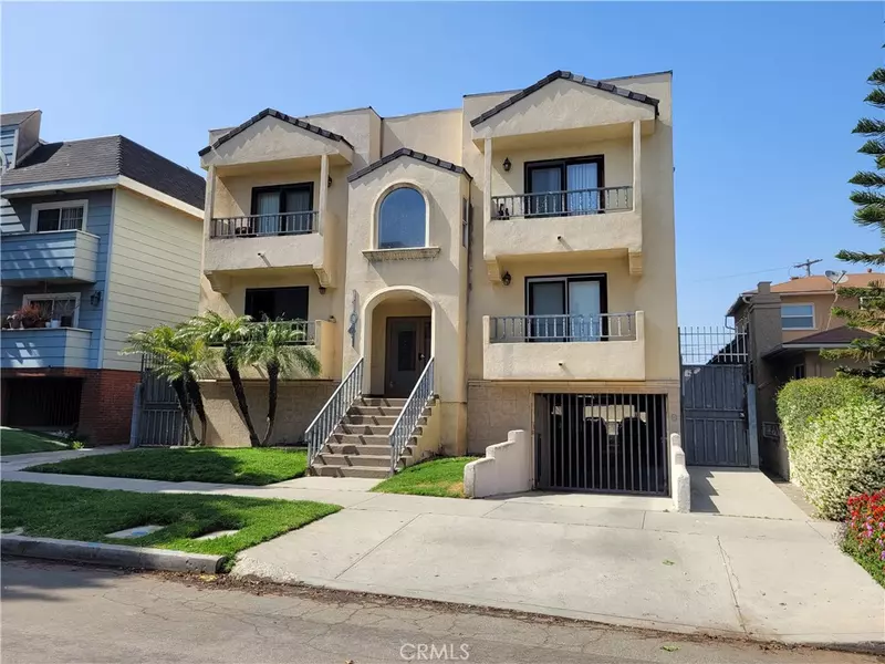 11041 La Maida ST #4, North Hollywood, CA 91601