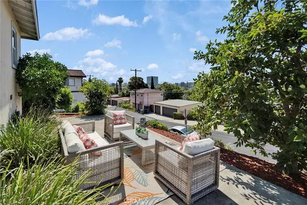 Alhambra, CA 91801,210 Hampden