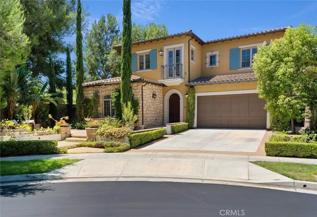 Irvine, CA 92602,2 Lowland