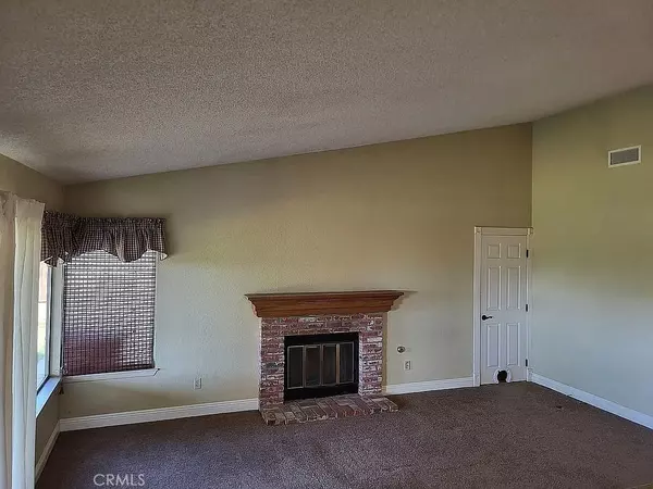 Victorville, CA 92392,12942 Maple Valley RD