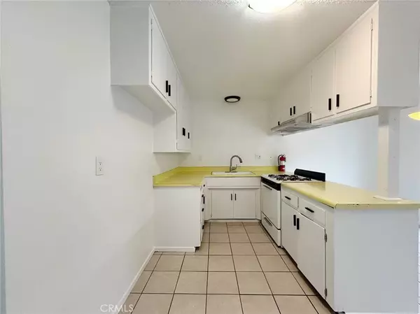 Ontario, CA 91762,1016 W El Morado CT #B
