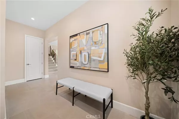 Irvine, CA 92602,118 Appian