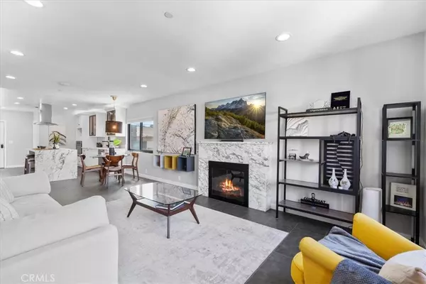 Burbank, CA 91504,1702 Landis ST