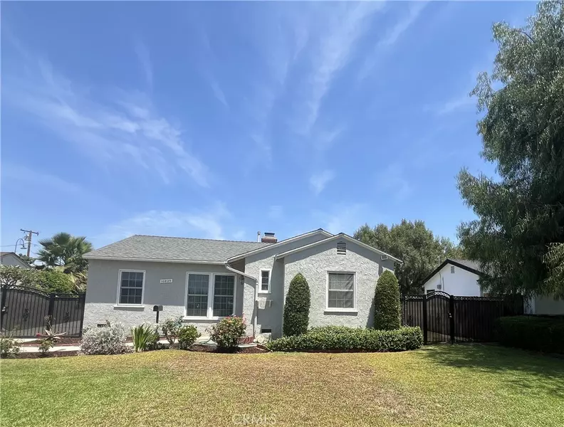 10825 Loch Avon DR, Whittier, CA 90606