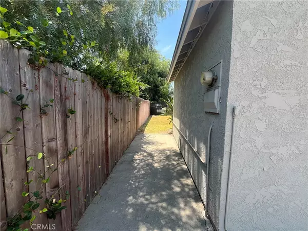 Whittier, CA 90606,10825 Loch Avon DR