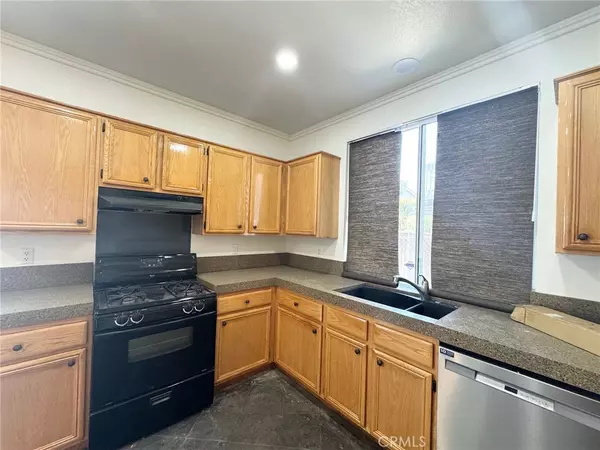 Corona, CA 92879,919 Palermo LN