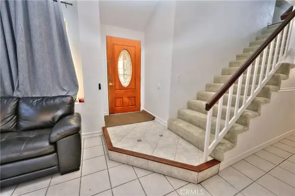 Fontana, CA 92337,11991 Sherwood CT