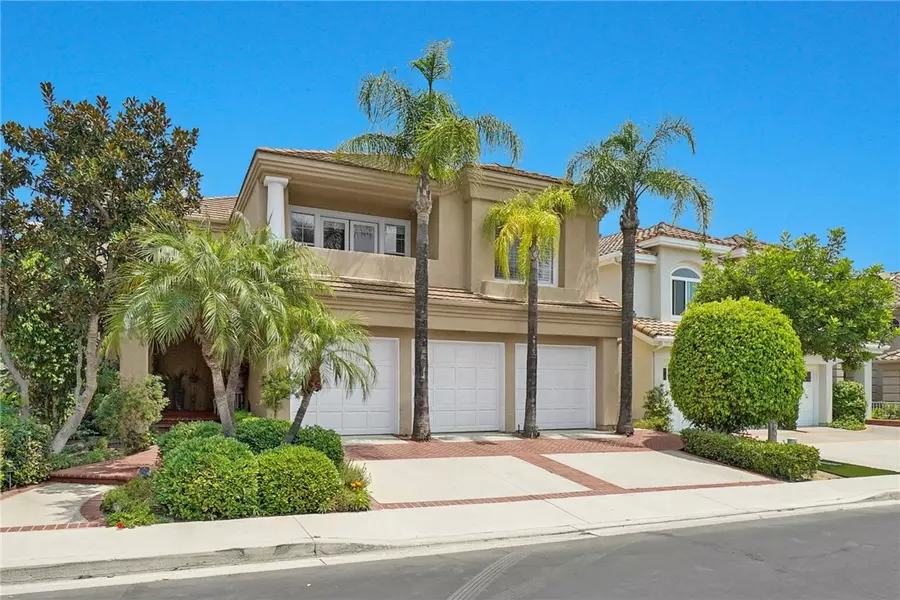 14 Beaconsfield, Rancho Santa Margarita, CA 92679