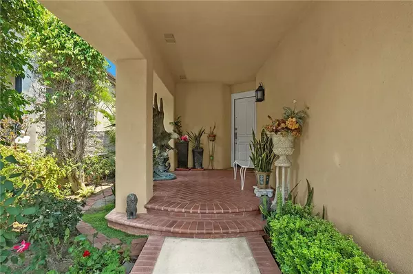Rancho Santa Margarita, CA 92679,14 Beaconsfield