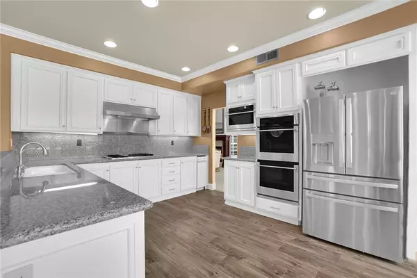 Rancho Santa Margarita, CA 92679,14 Beaconsfield