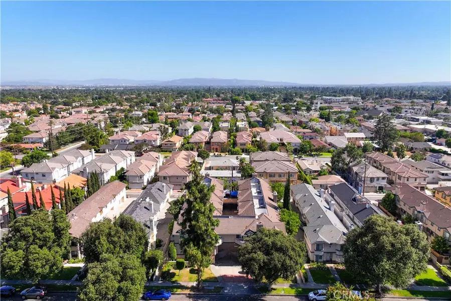 150 Diamond #B ST, Arcadia, CA 91006