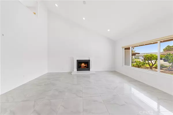Diamond Bar, CA 91765,23407 Mane DR