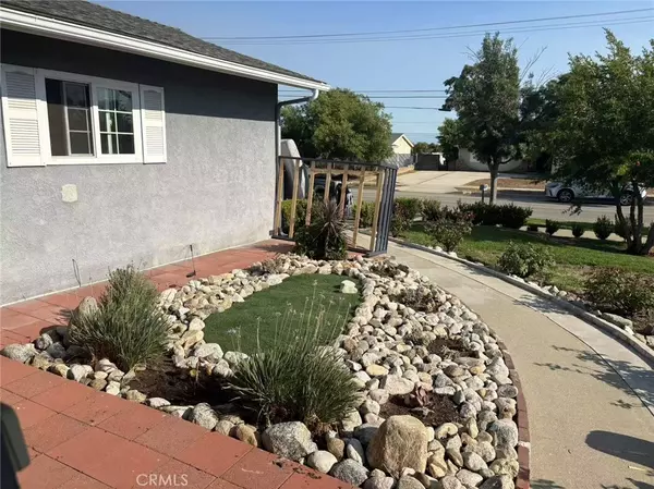Upland, CA 91784,1095 W 17th ST