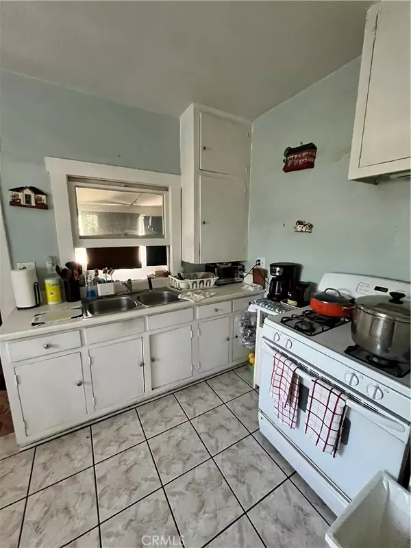Pasadena, CA 91106,1034 Locust ST