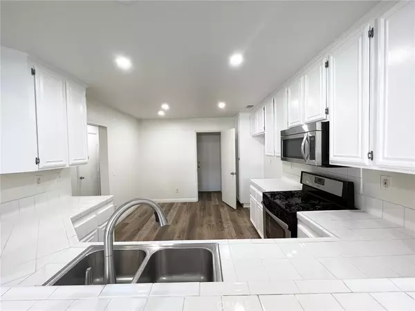 Corona, CA 92879,2285 Indigo Hills DR #3