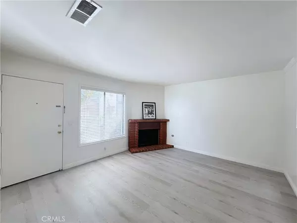 Baldwin Park, CA 91706,13526 Francisquito AVE #D