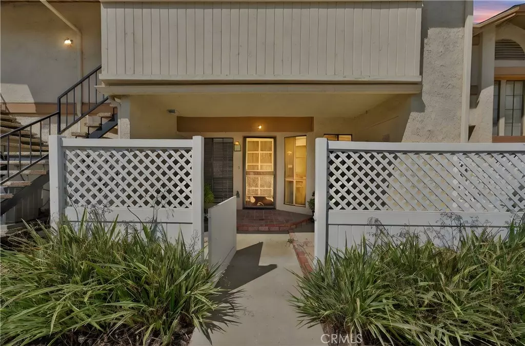Fullerton, CA 92833,2245 Cheyenne WAY #51