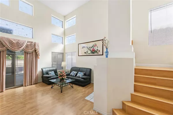 Pomona, CA 91767,827 Oakhurst DR