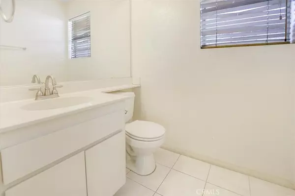 Pomona, CA 91768,1337 Memphis CT