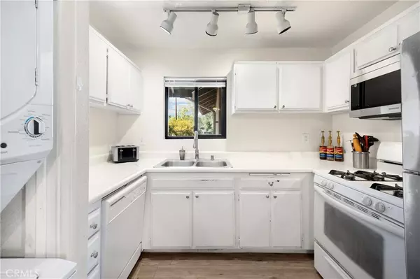 Rancho Cucamonga, CA 91730,8333 Vineyard Ave #4