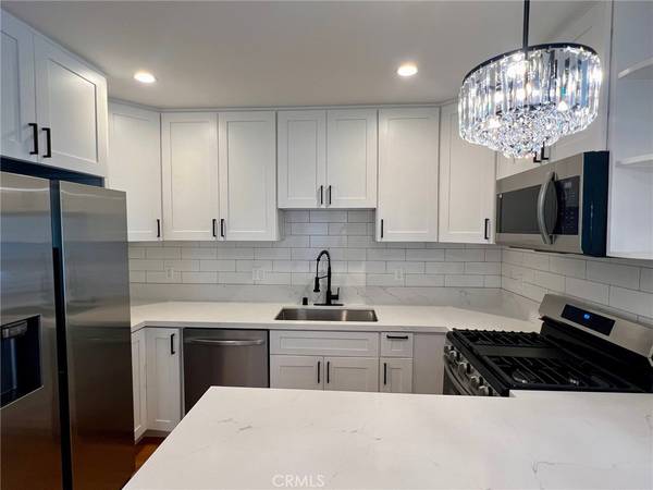 Pasadena, CA 91101,643 E California BLVD