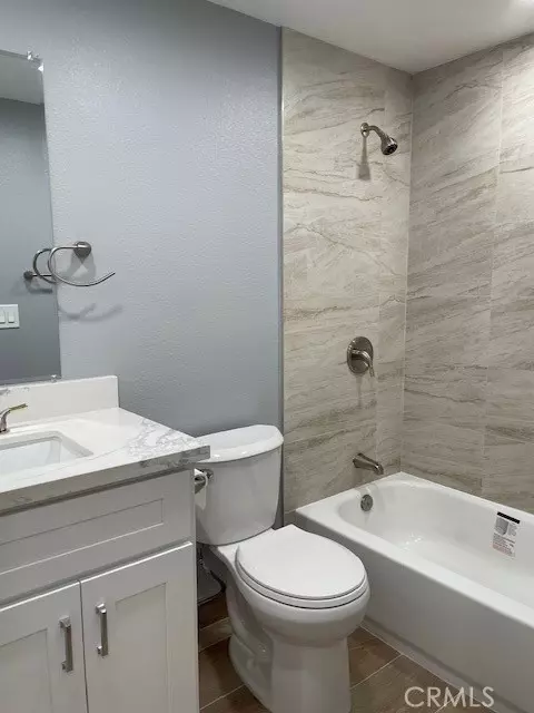 Ontario, CA 91762,1455 W Stoneridge Court #6