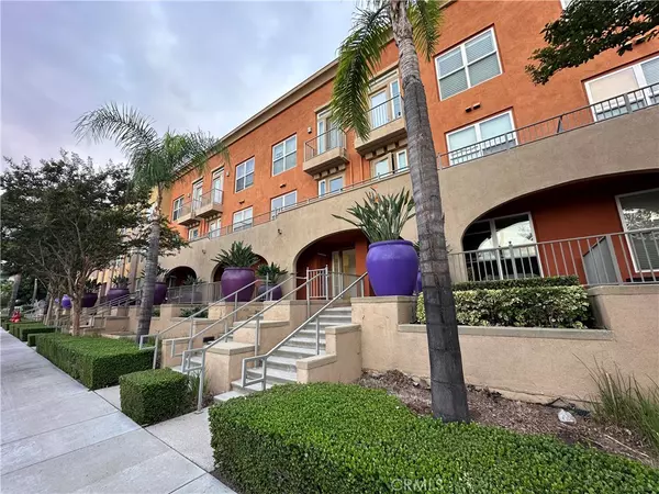 Alhambra, CA 91803,89 E Commonwealth AVE #1i