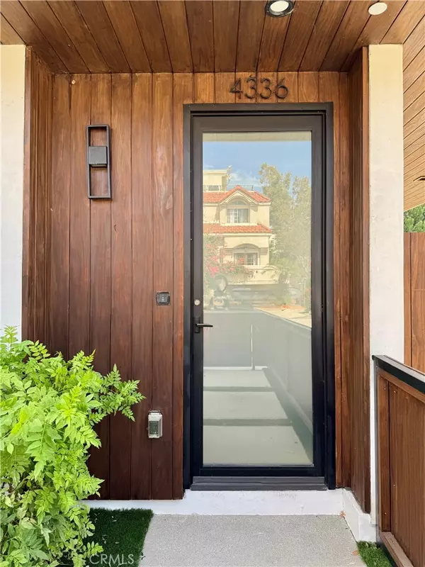 Studio City, CA 91604,4336 N Serene PL