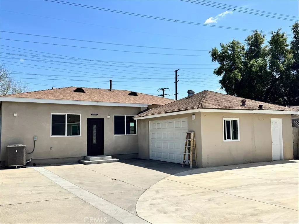 San Gabriel, CA 91775,5830 1/2 N Vista ST