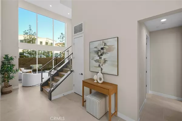 Montebello, CA 90640,1155 Poppy CT