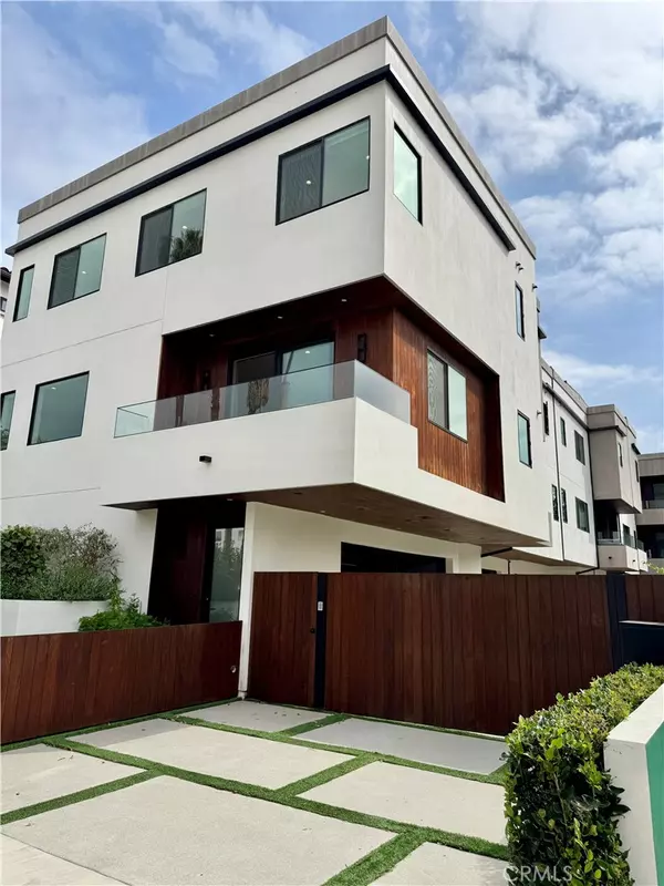 Studio City, CA 91604,4336 N Serene PL
